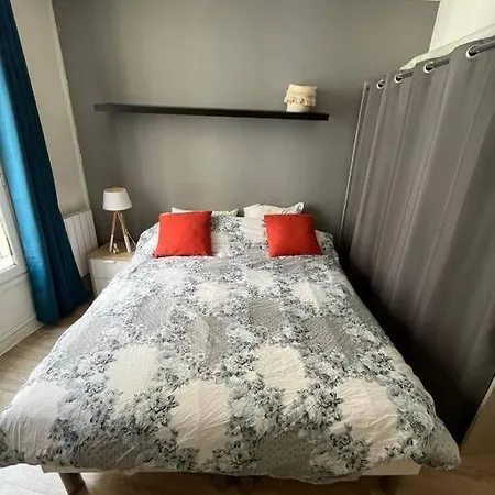 Апартаменты Flat 16 Near To Eiffel Tower