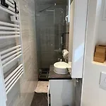 Flat 16 Near To Eiffel Tower *