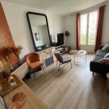 Appartamento Flat 16 Near To Eiffel Tower