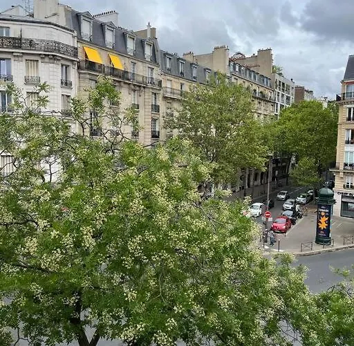 Appartamento Flat 16 Near To Eiffel Tower Parigi